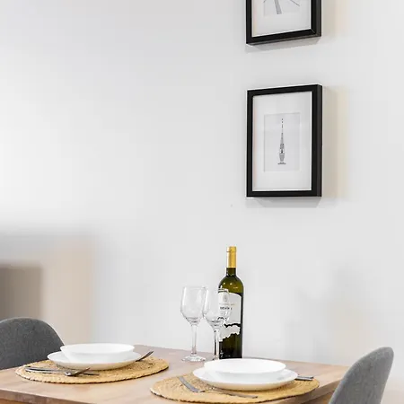 아파트 Comfort On Jegeho 브라티슬라바